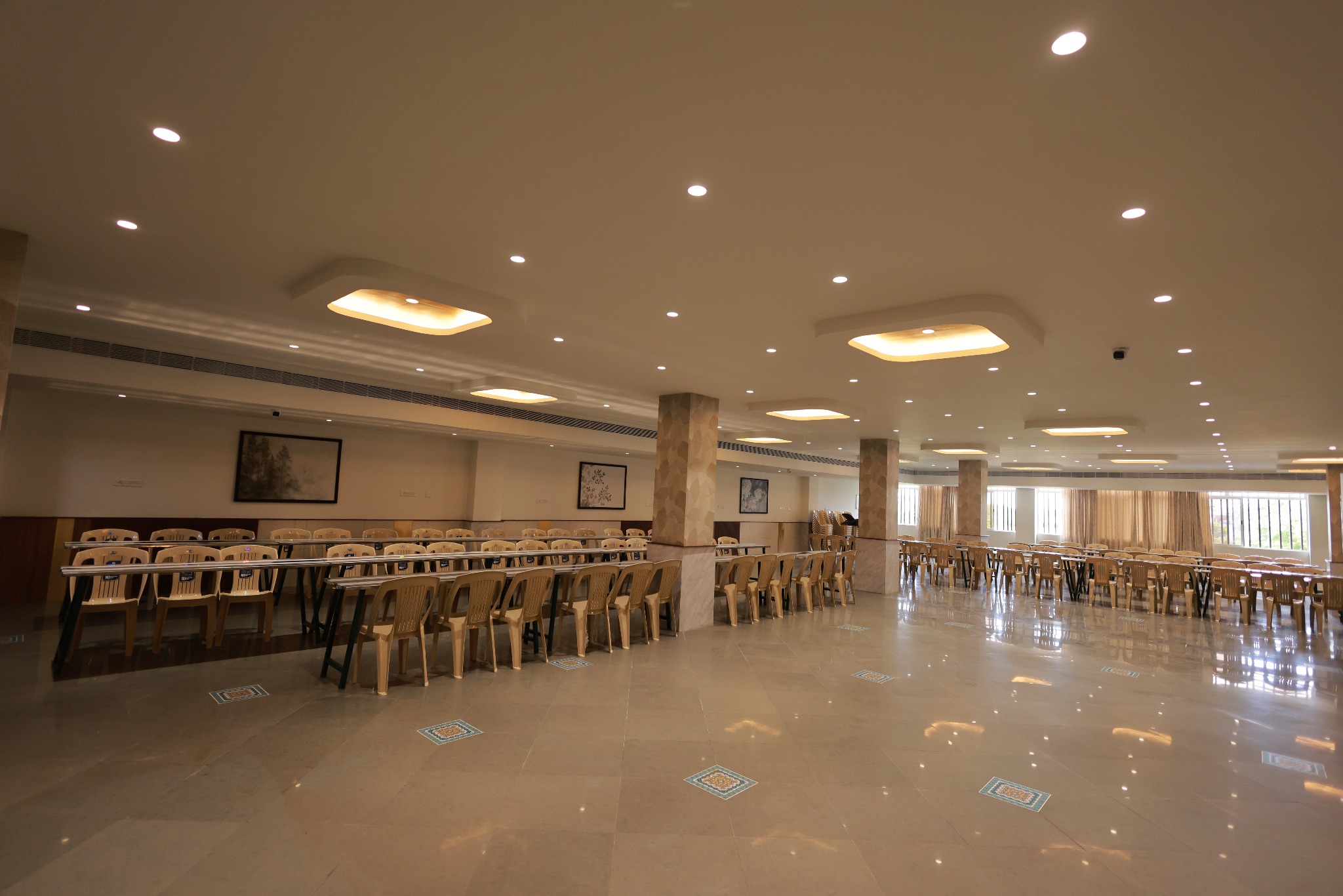 Dining and event arrangement